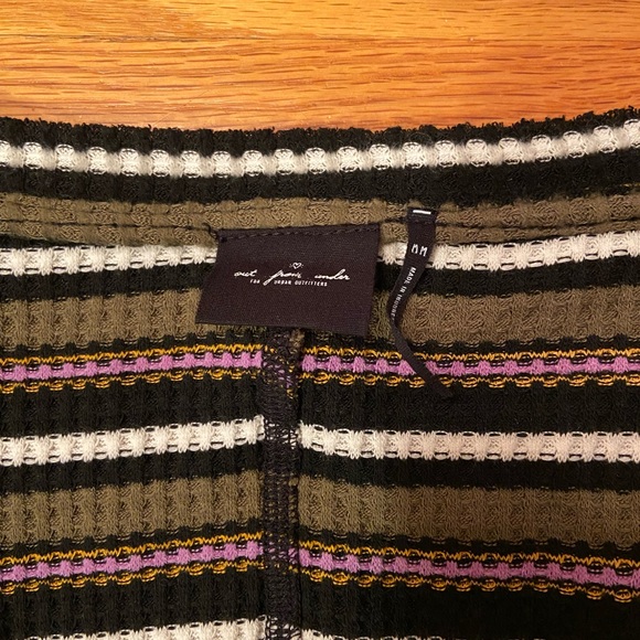 Out From Under by Urban Outfitters oversized sweater 💙💚 - Picture 2 of 4